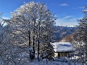 47 Dall'alto bella viosta sul rifugio